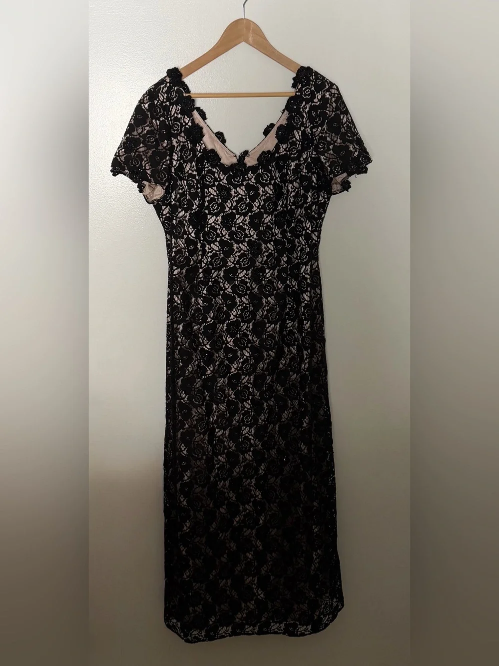 EUC JS Boutique Black Lace Dress